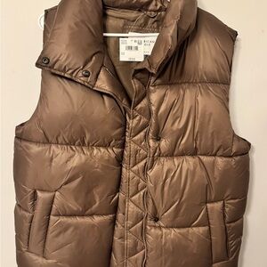 American Eagle Outfitters Brown Puffer Vest